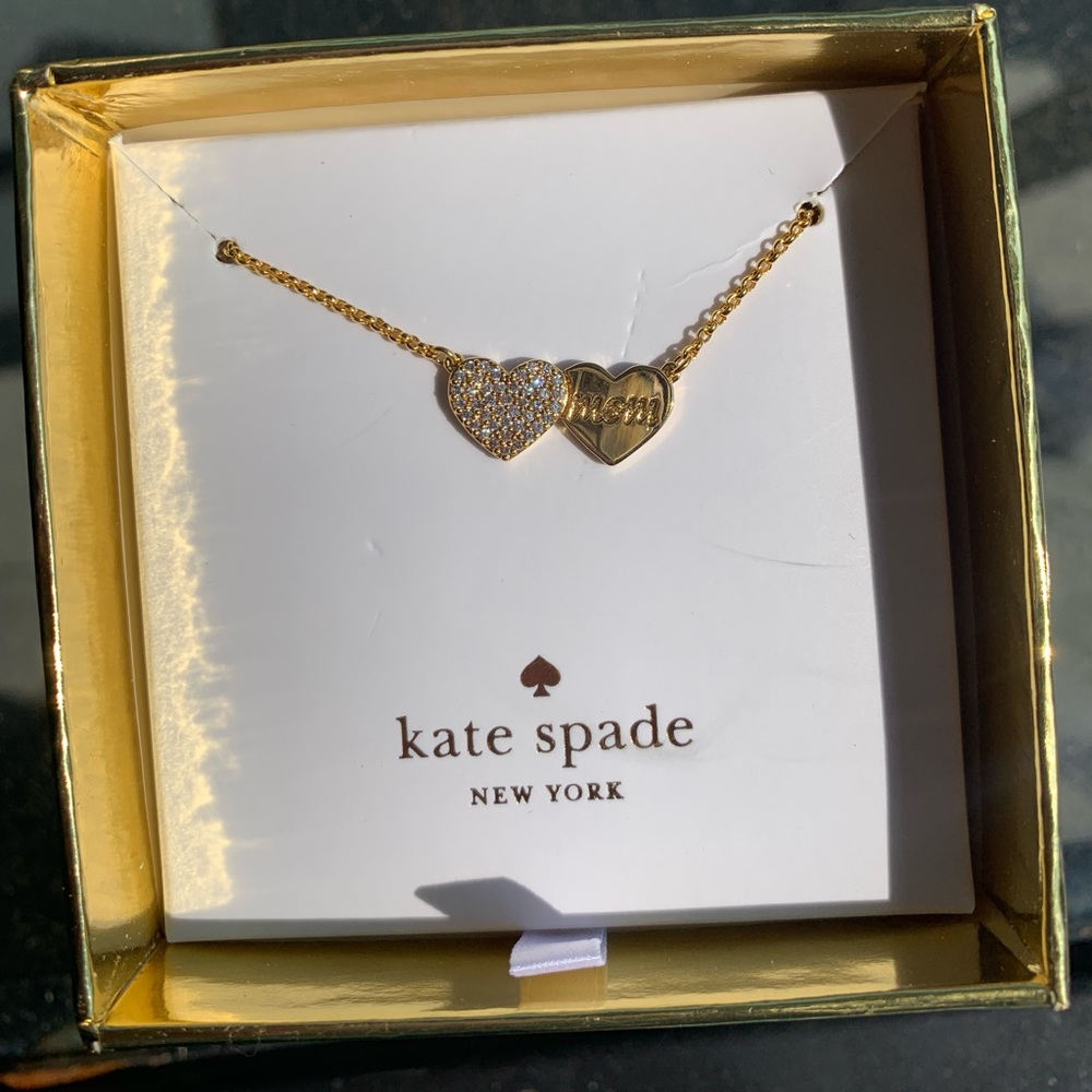 Kate Spade Mom Knows Best Mom Heart necklace!